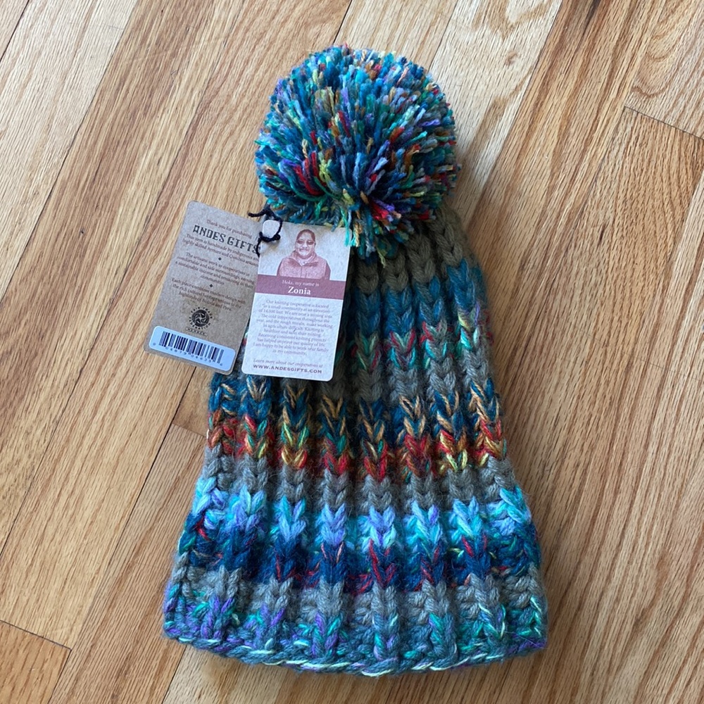 ANDES Fair Trade & Handmade HAT - Picture 2 of 10
